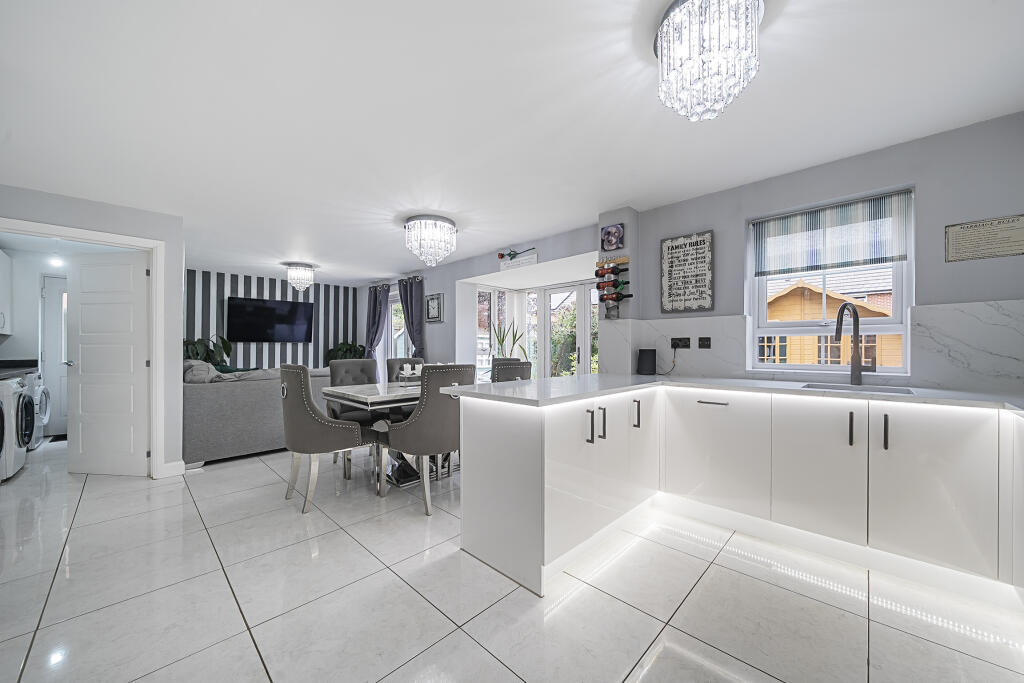 1335184-20-68a3741ac2ae0