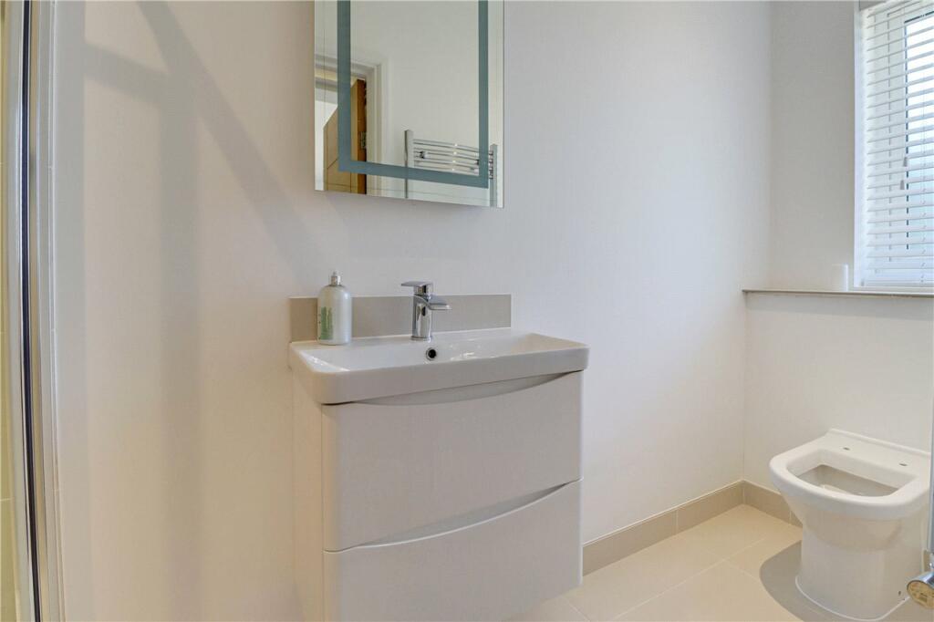 Ensuite