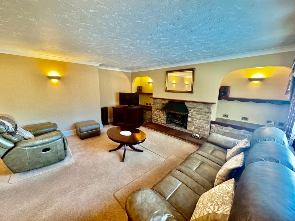 Main Lounge