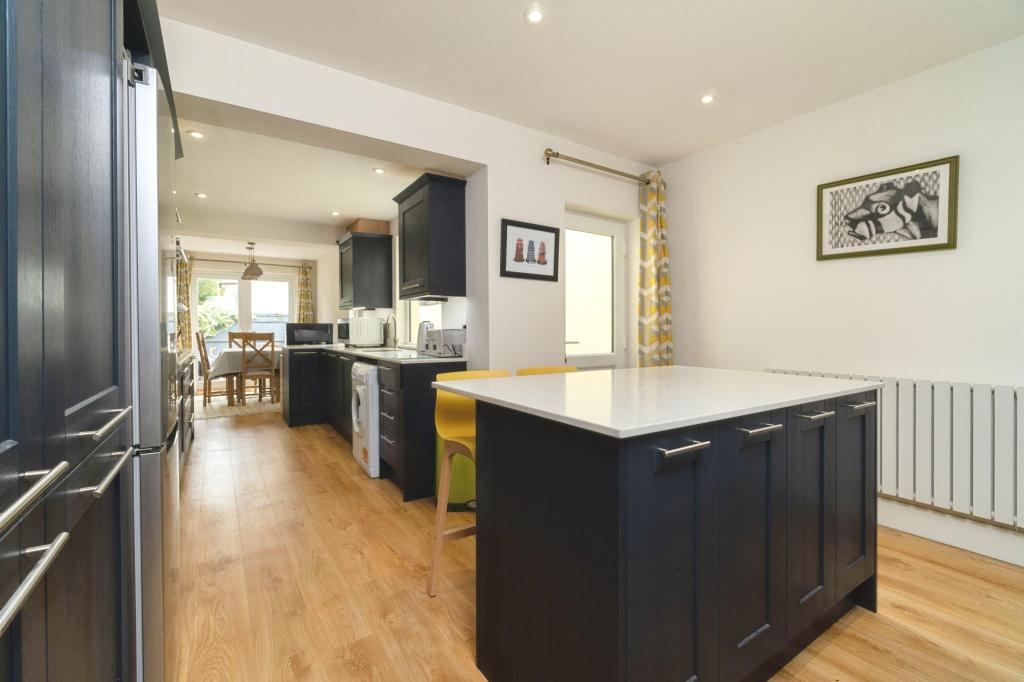 Kitchen/Breakfast