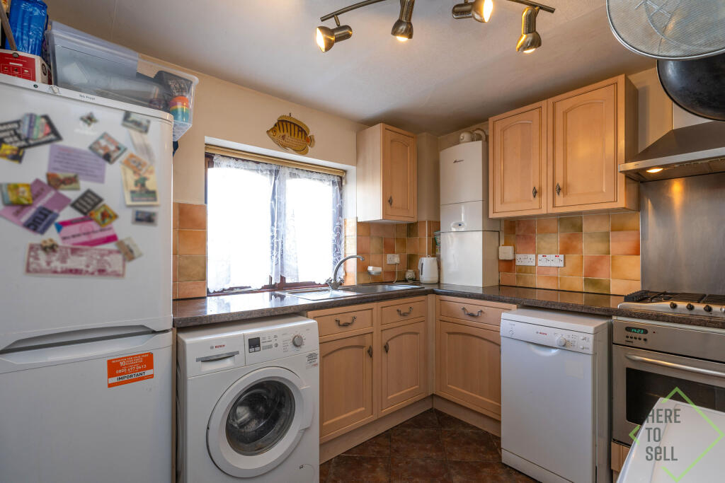 1 Barclay Court, 15 Dale Grove, N12 8XB-4