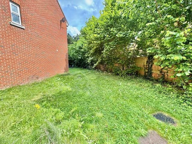 Right Hand Side Garden
