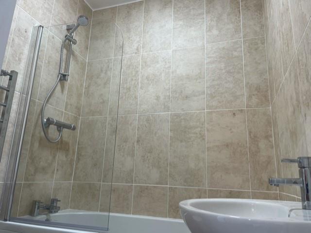 thumbnail_image12.jpg