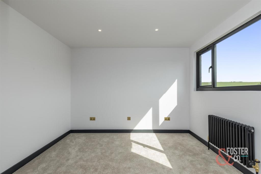 Ridge Close 1-2.JPG