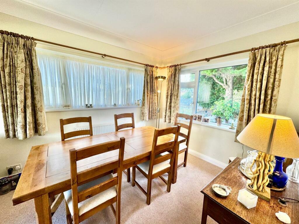 PHOTO-2024-08-23-20-50-49 (4).jpg