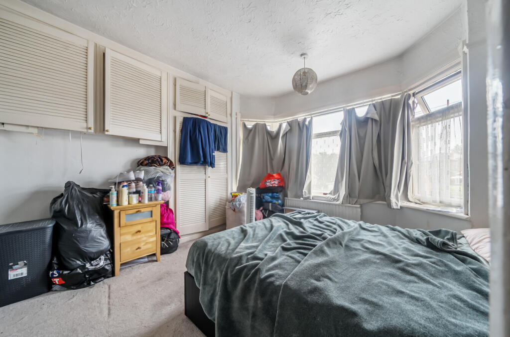 1306471-6-687b778...