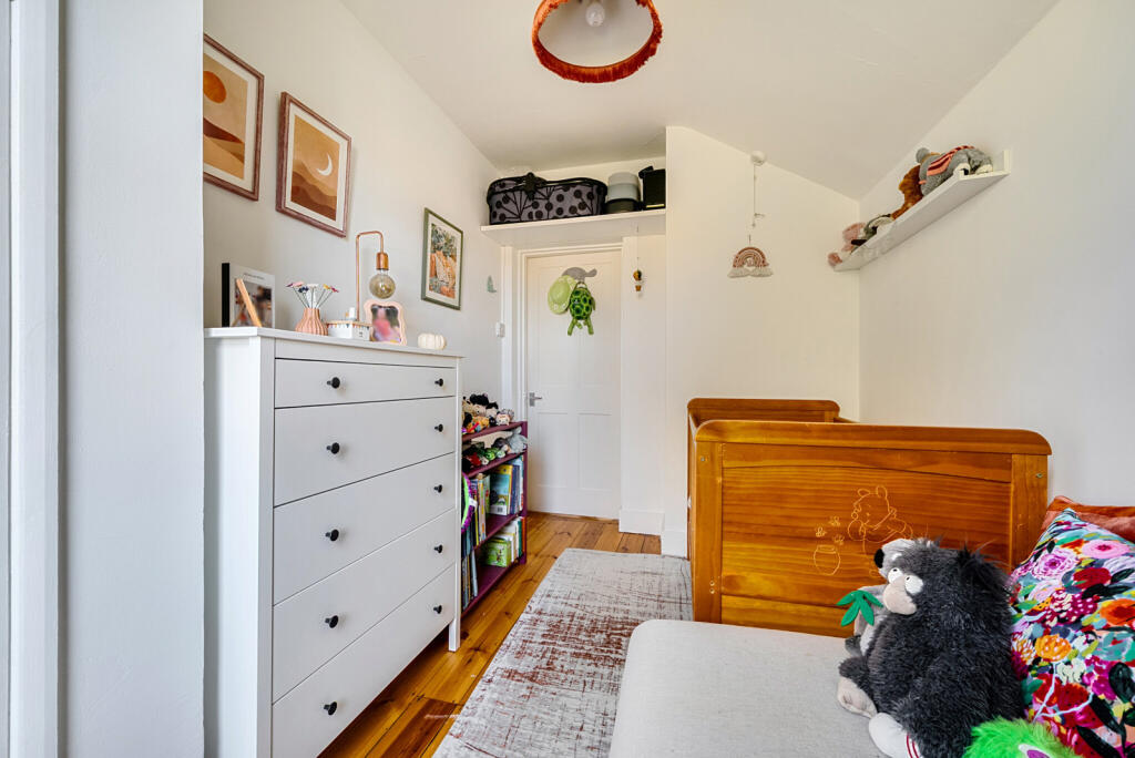 1373407-18-690098...