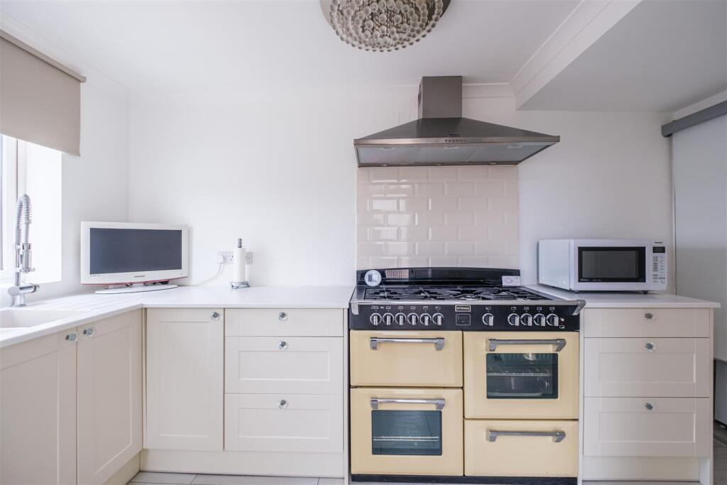 Beechwood Crescent-20.jpg