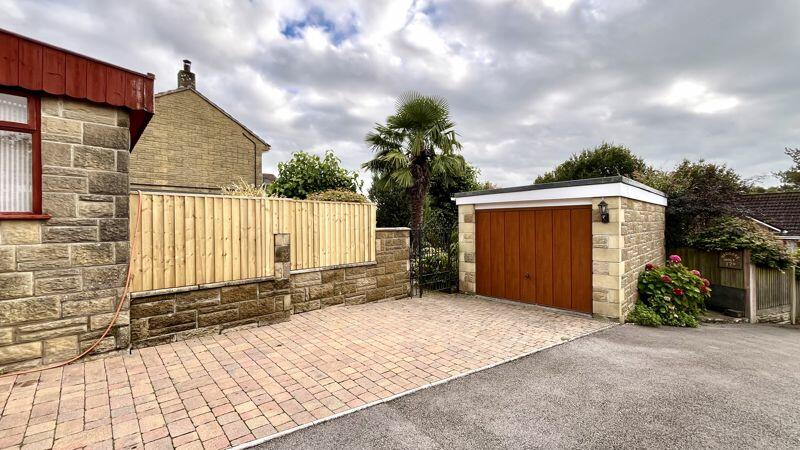 Garage &amp; Off Road Parking