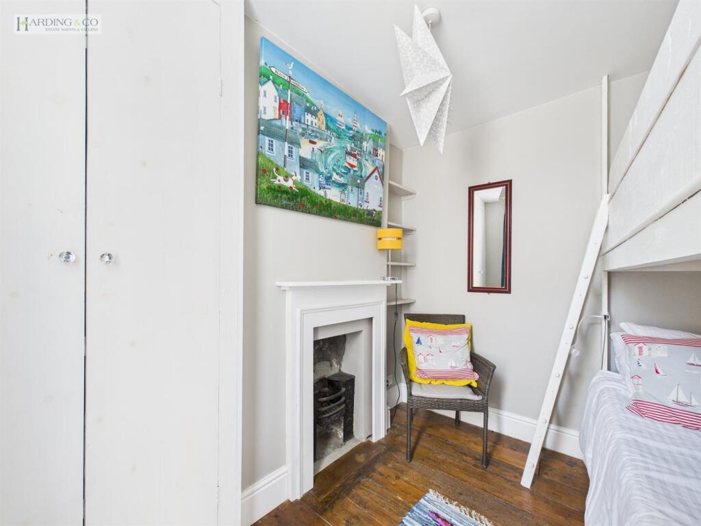 Bedroom 2.jpg