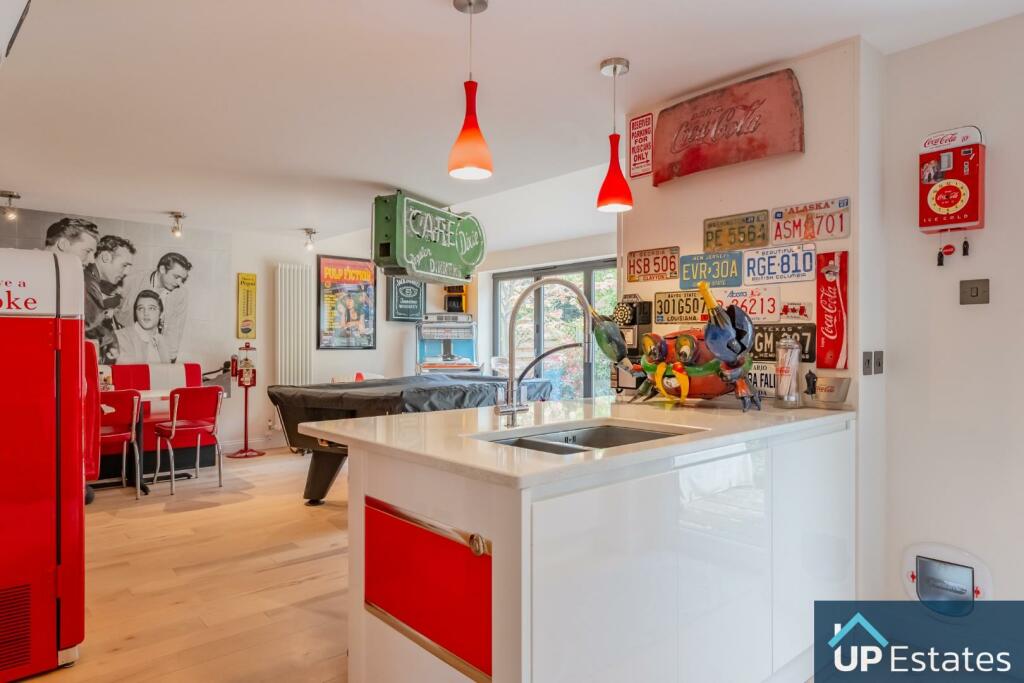 family room.jpg