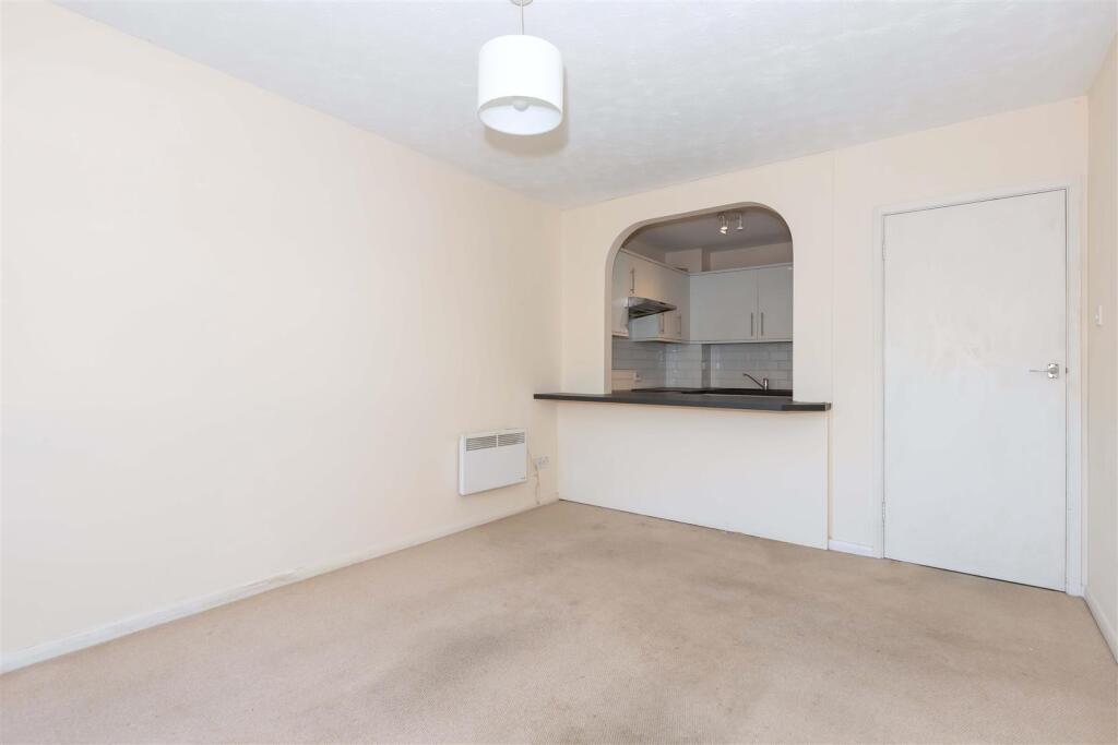 Saffrons Court_8.jpg