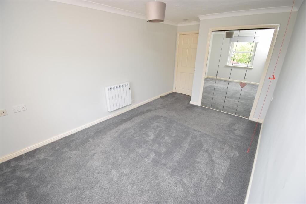 BEDROOM ONE.JPG