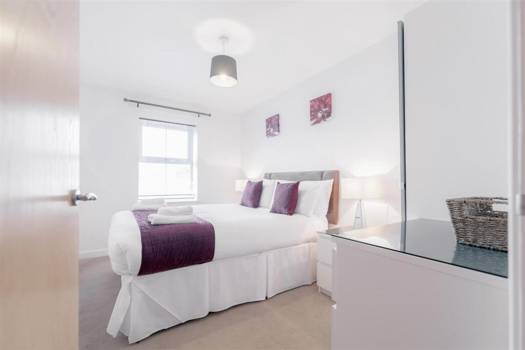 2nd Bedroom, From Door.jpg