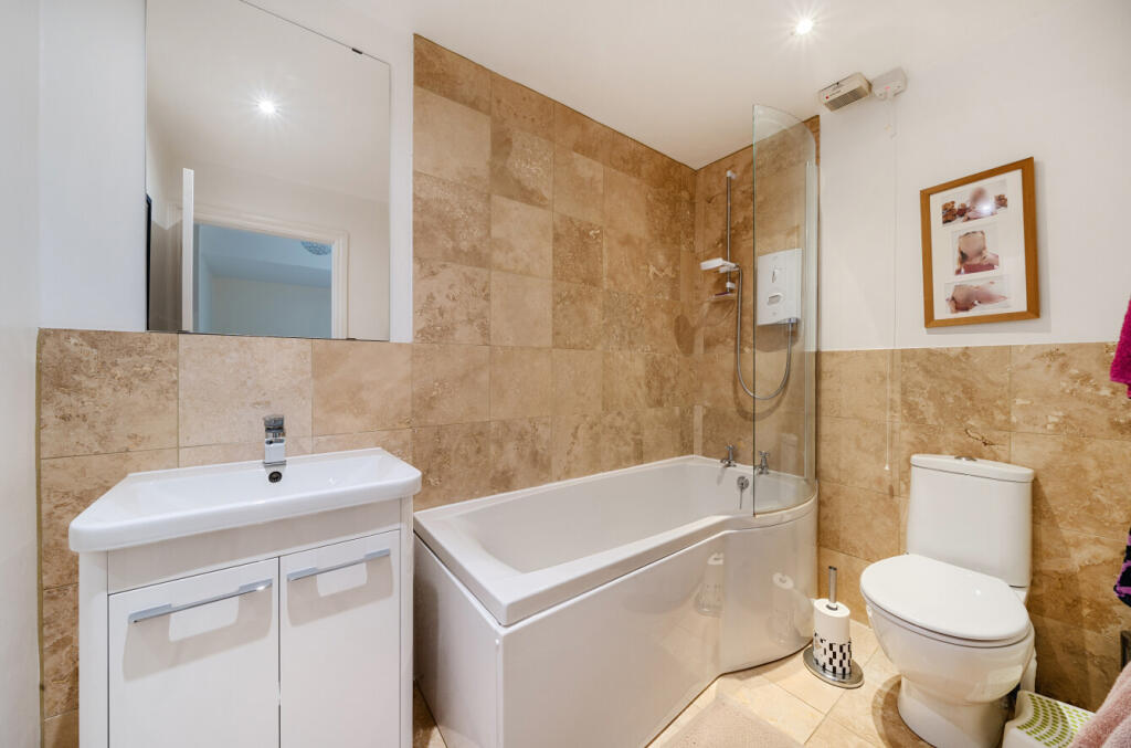 1300633-17-68370d...