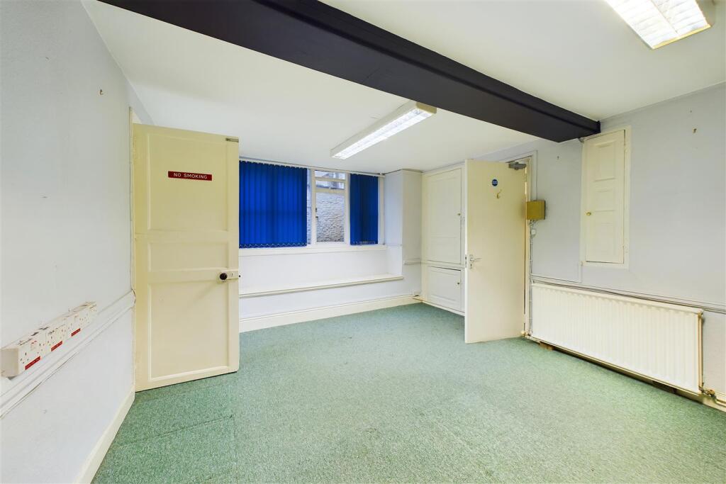 26 Long Street, Dursley GL11 4JA | Freehold Develo