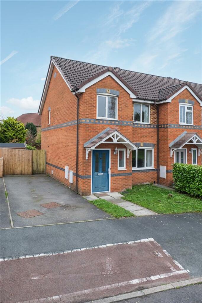 3 Harewood Close-026.jpg