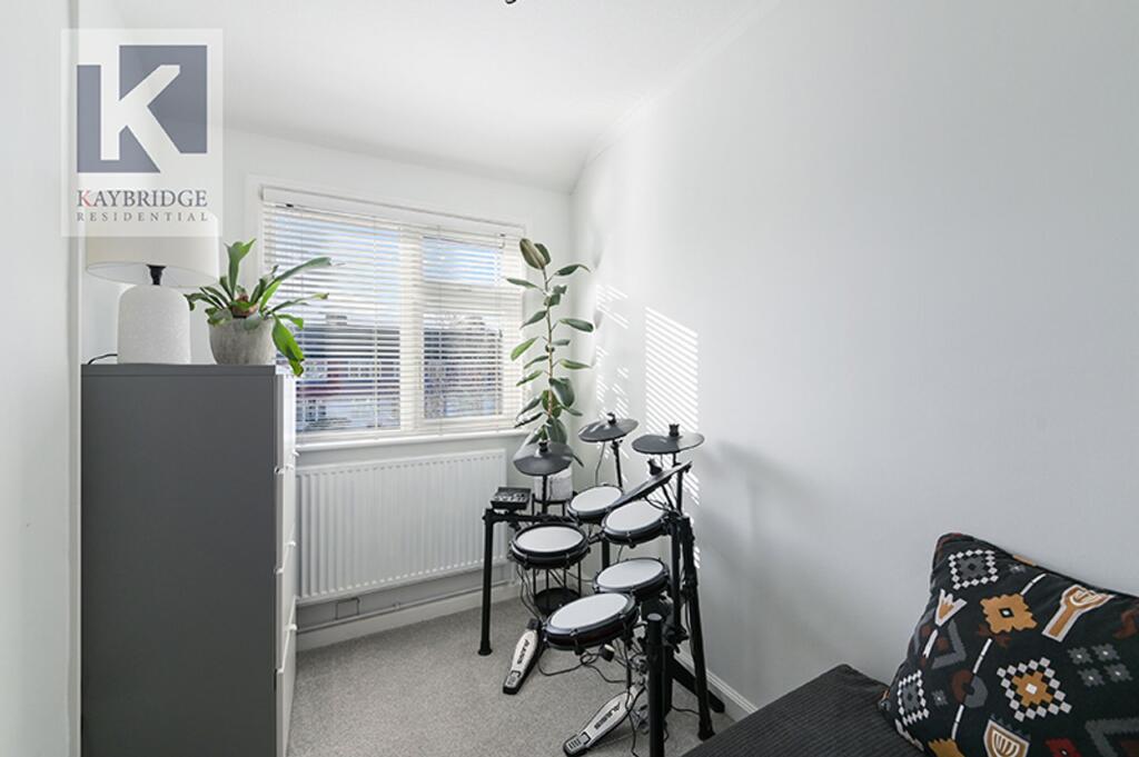 Firdene, Surbiton KT5 9QQ