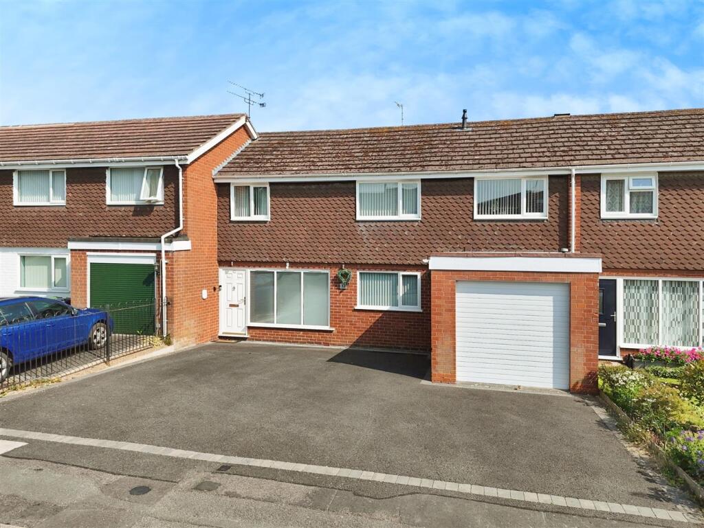 64fb02c0--4629-9050-77F9DF547C78-97422-00001F0A9E9