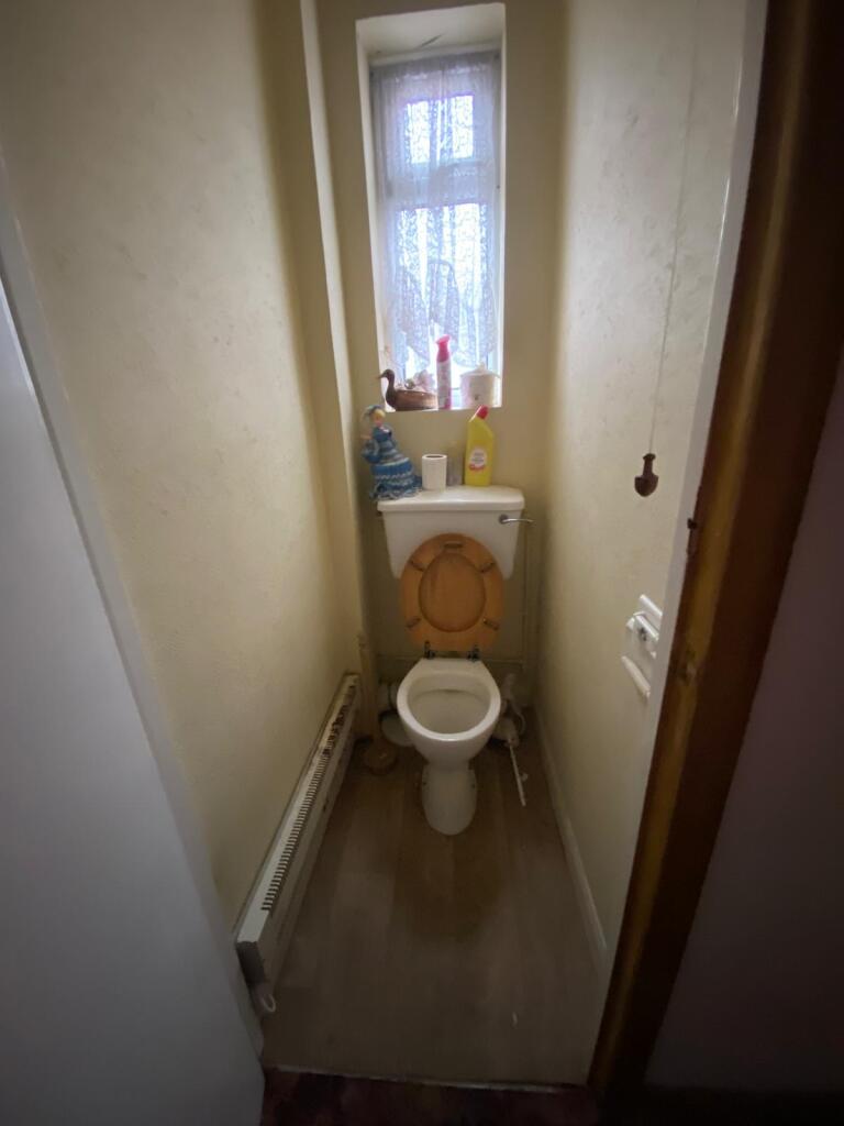 39 Townmead Road, Waltham Abbey, EN9 1RP