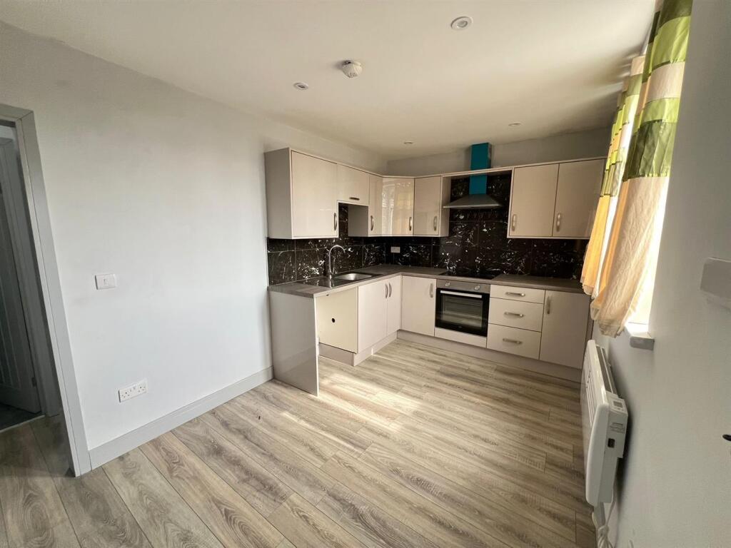 f845467f-3a7e-4cdb-bbb7-9b5ce83babb4 (1).JPG