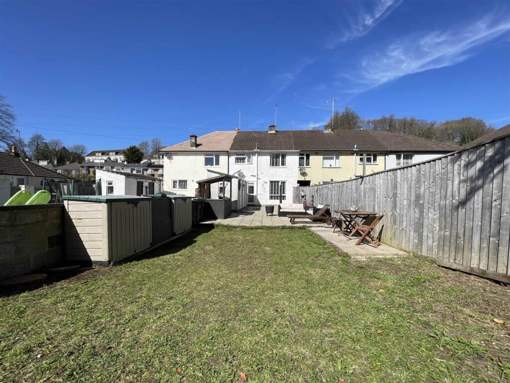 Pike Road 10 - Low Garden.jpg