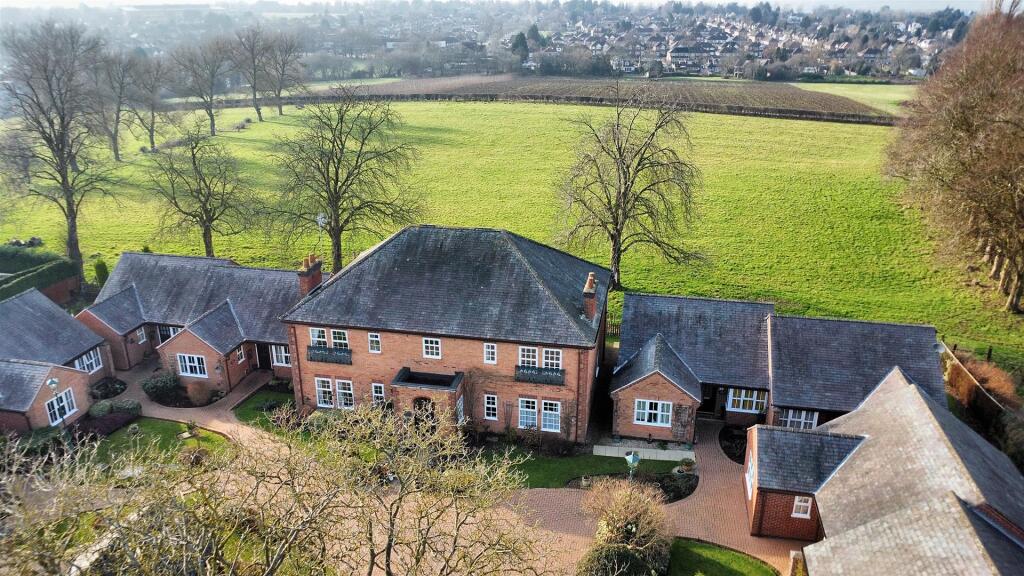 dji_fly_20250218_144248_428_1739889777863_photo_op