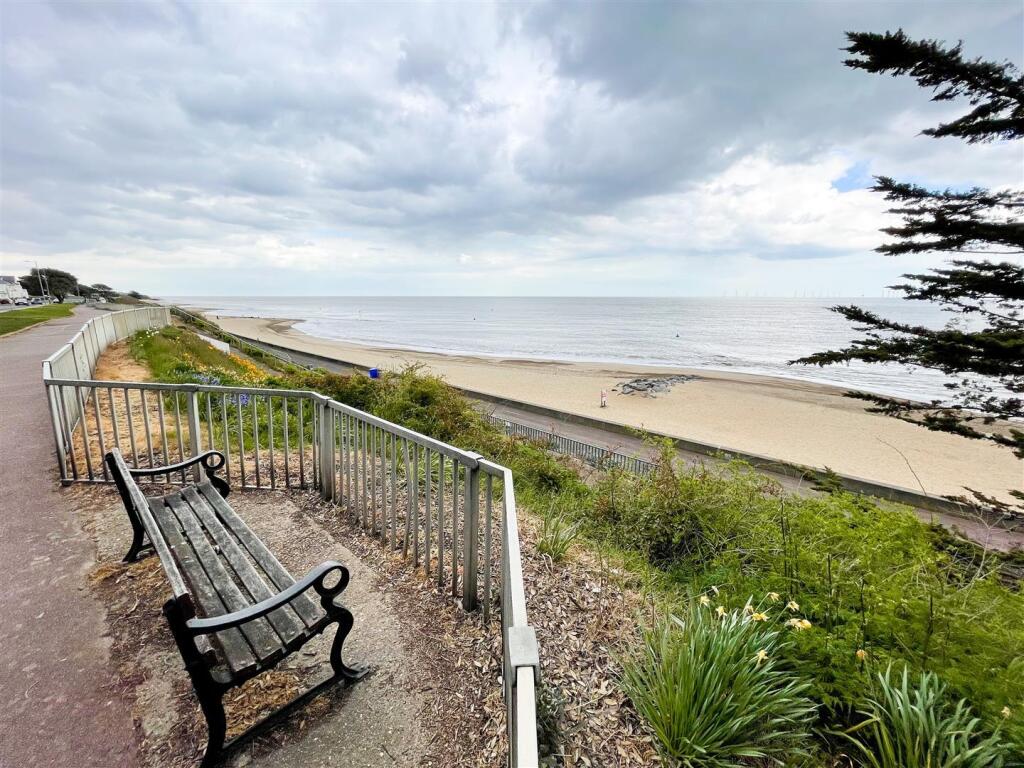CLACTON SEA FRONT