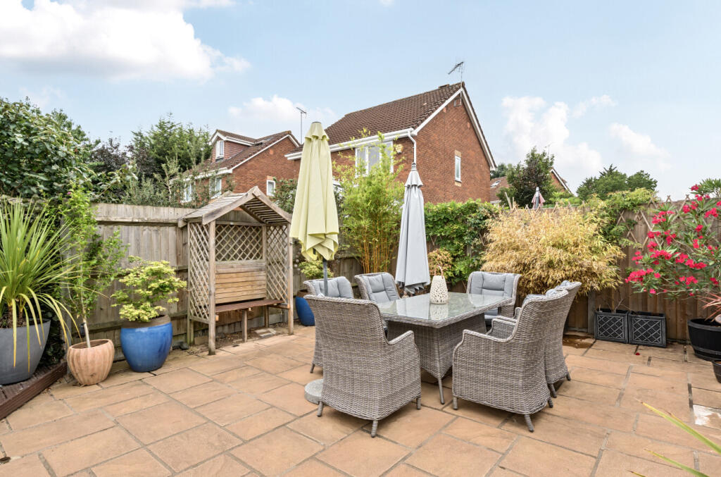 1330226-31-68873f...