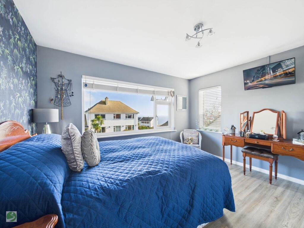 Bay View Road, East Looe