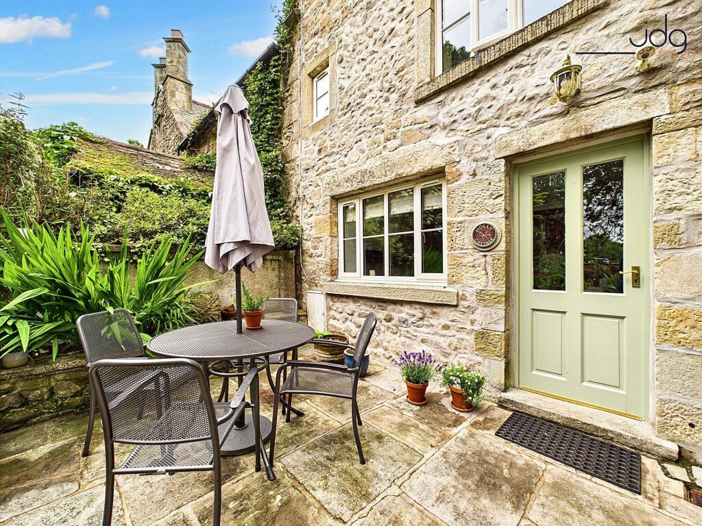 Front landscaped Garden