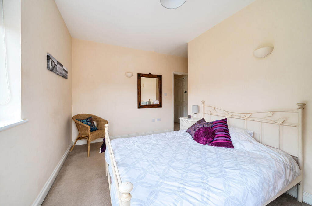 1332828-1-689075f...