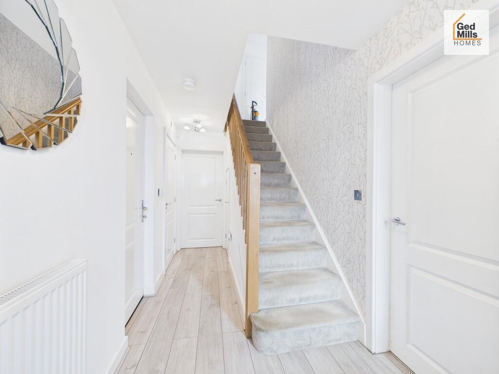 CAM04261G0-PR0084...