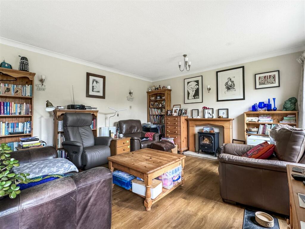 sitting room.jpg