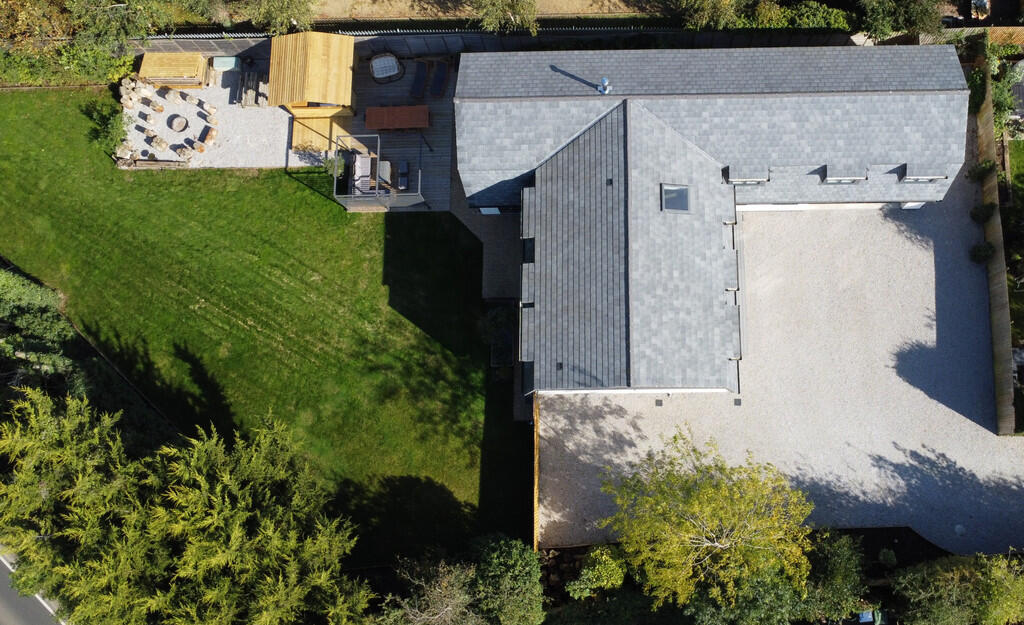 H_House Drone