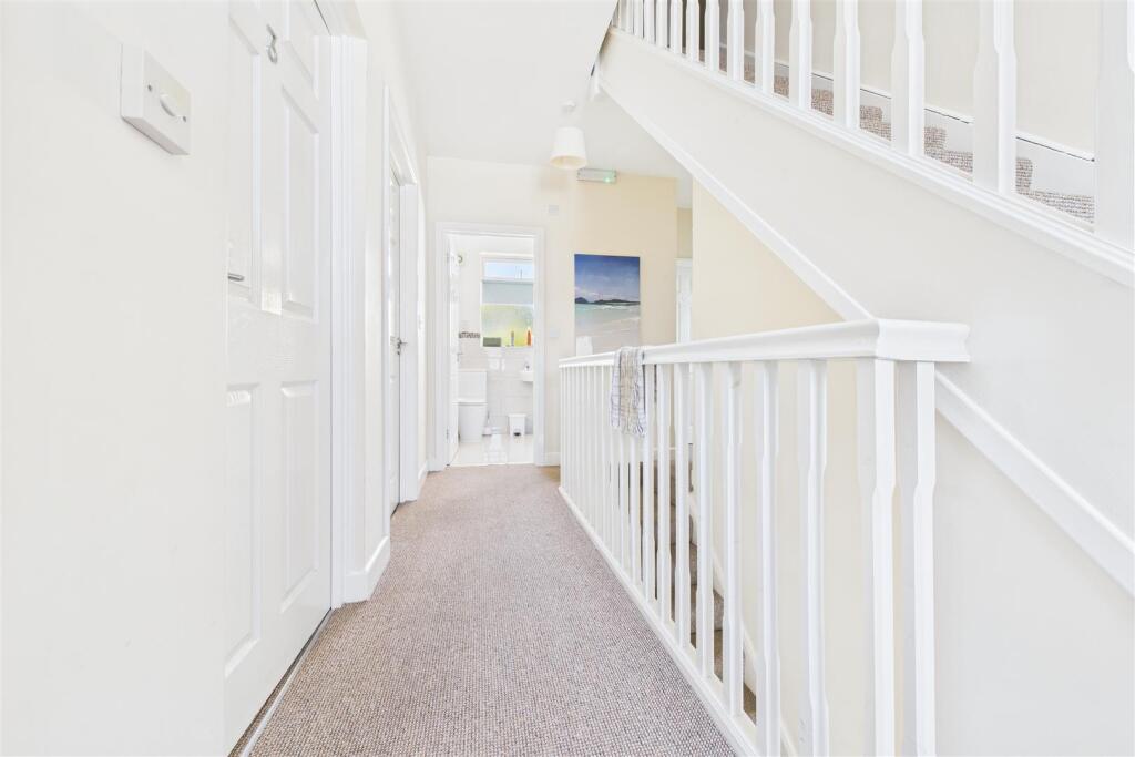 42 Frome Valley Road, Frenchay, Bristol BS16 1HE |