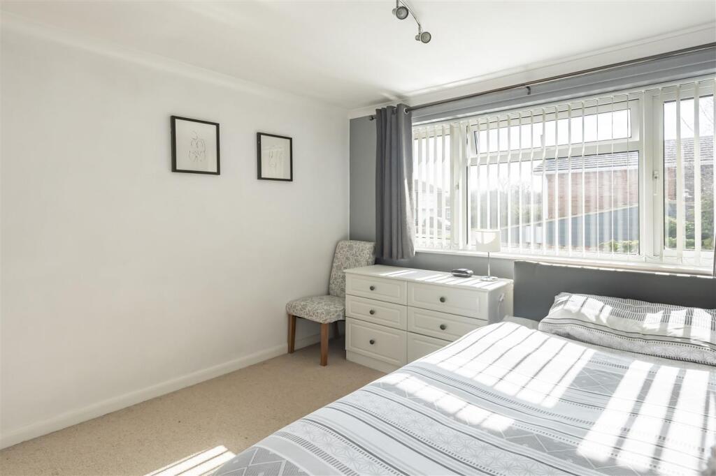 81 Thornhill N (3).jpg