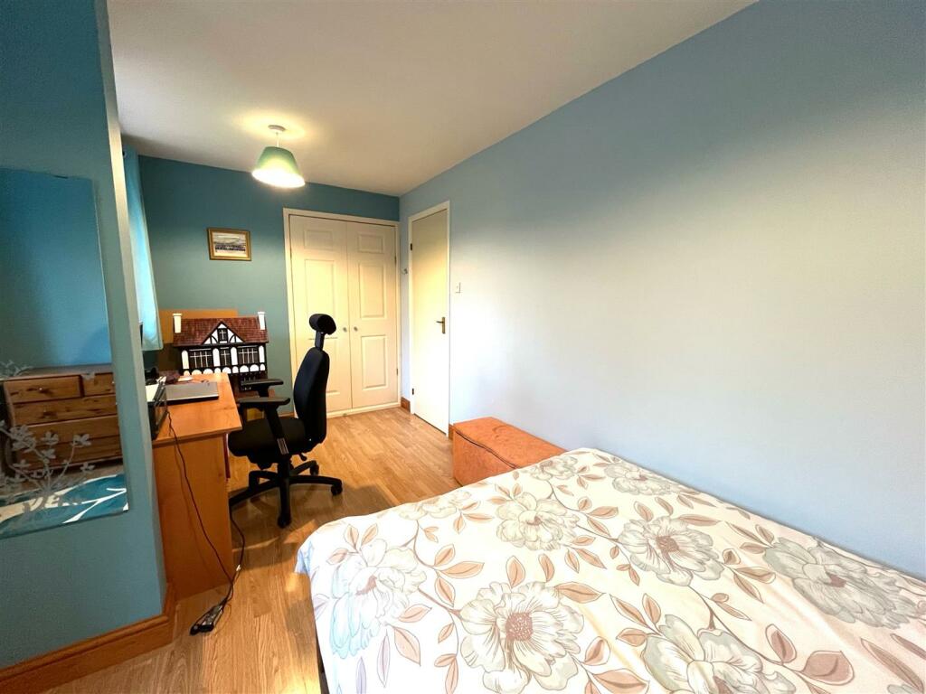 ingestre close (8).jpeg