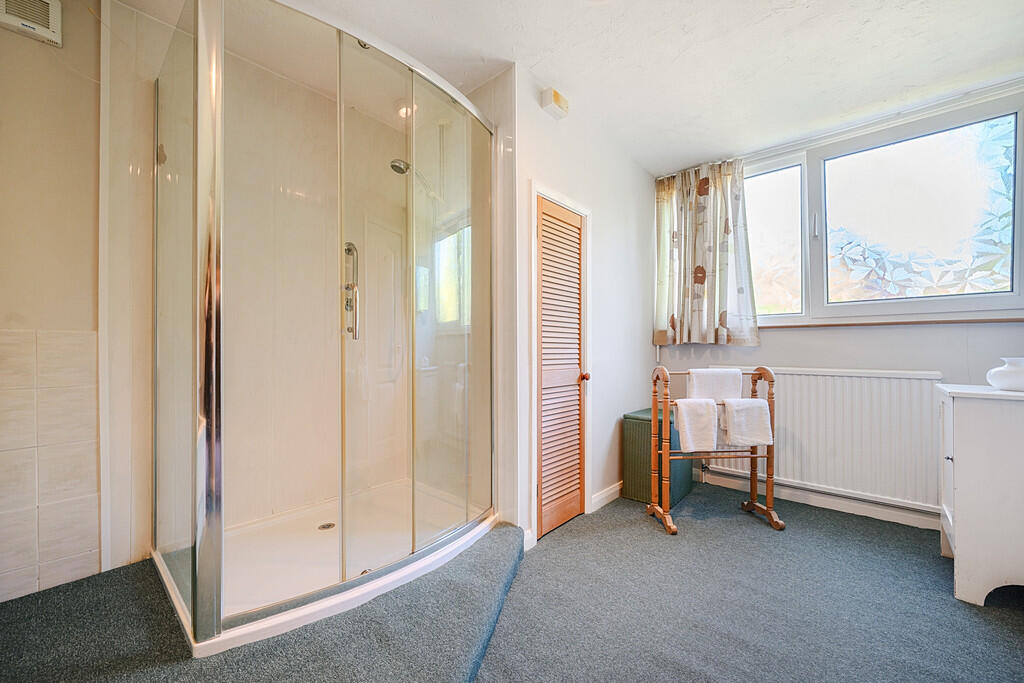 Bathroom en-suite