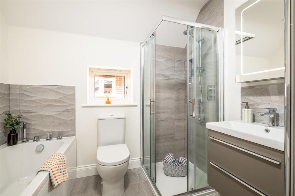 250618 - Plot 6 Halls Close, Braughing - 24.jpg