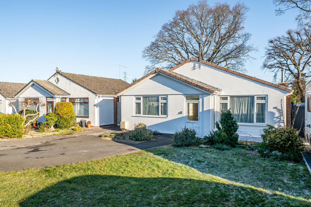 Forest View Drive, Wimborne, BH21 7