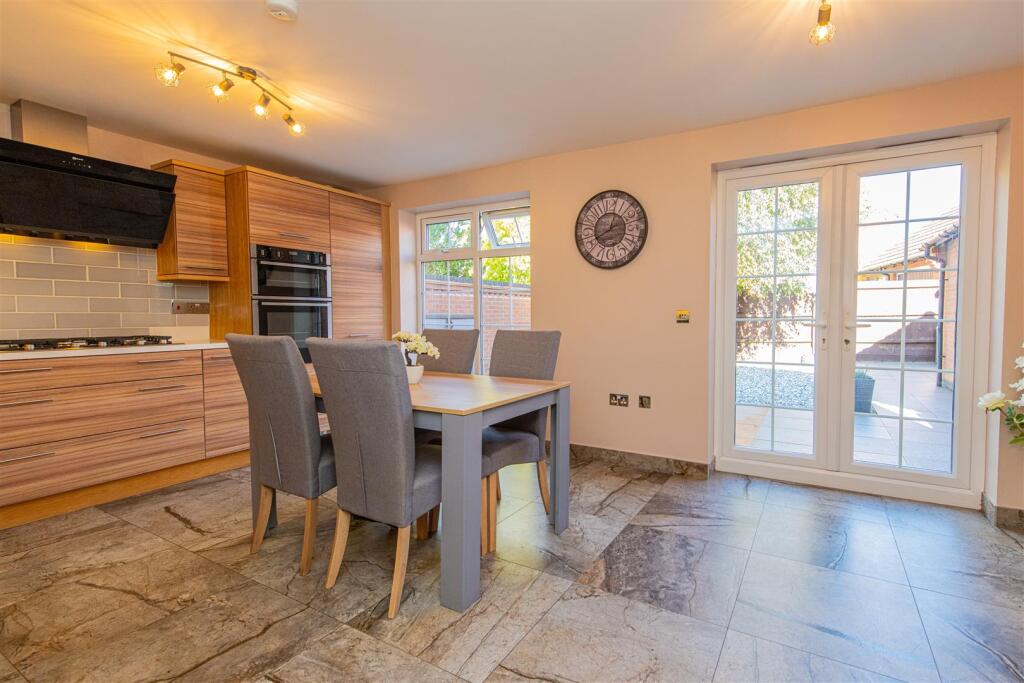 home-687.jpg