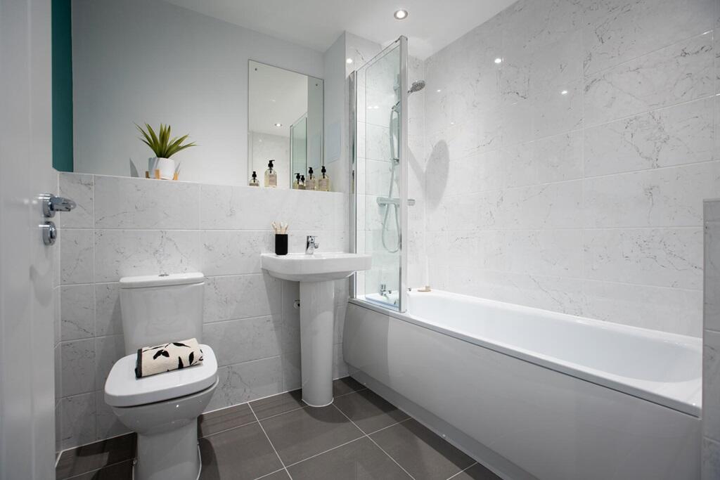 Family bathroom