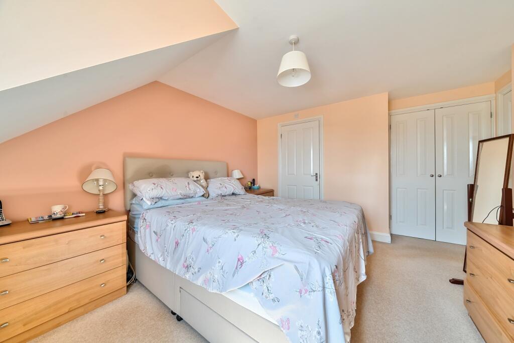 1339801-18-689b50fb41522