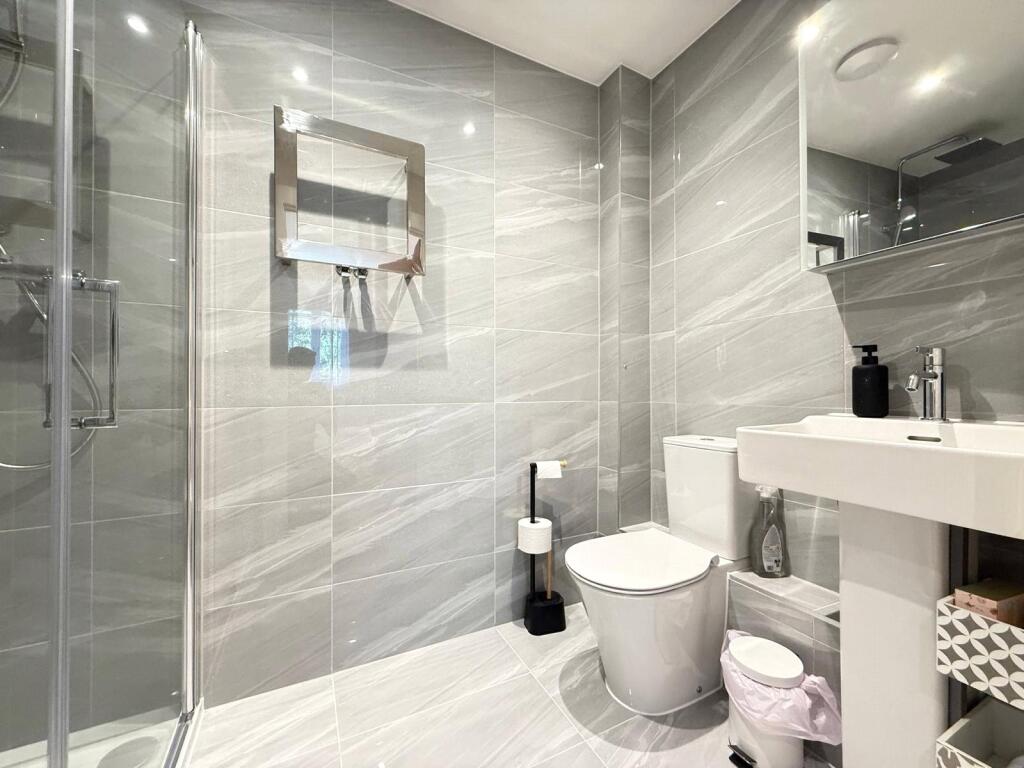 Bedroom One Ensuite