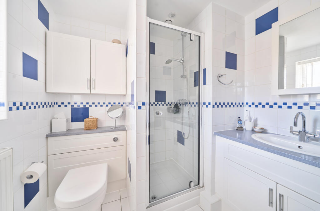 1316000-6-68654c2...