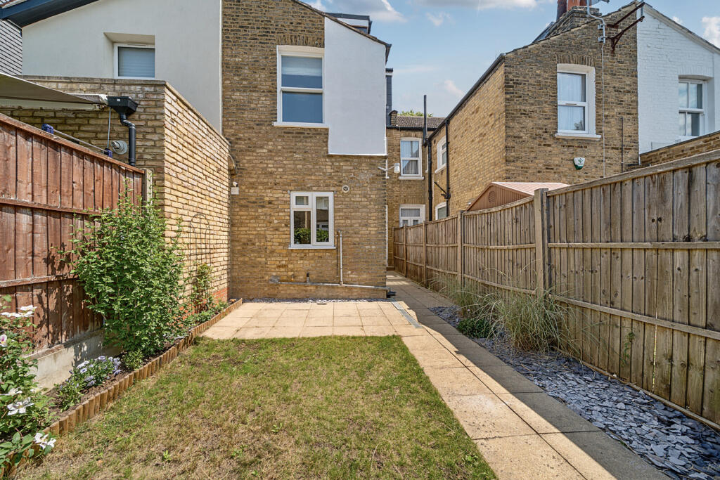 1306368-4-6850018...