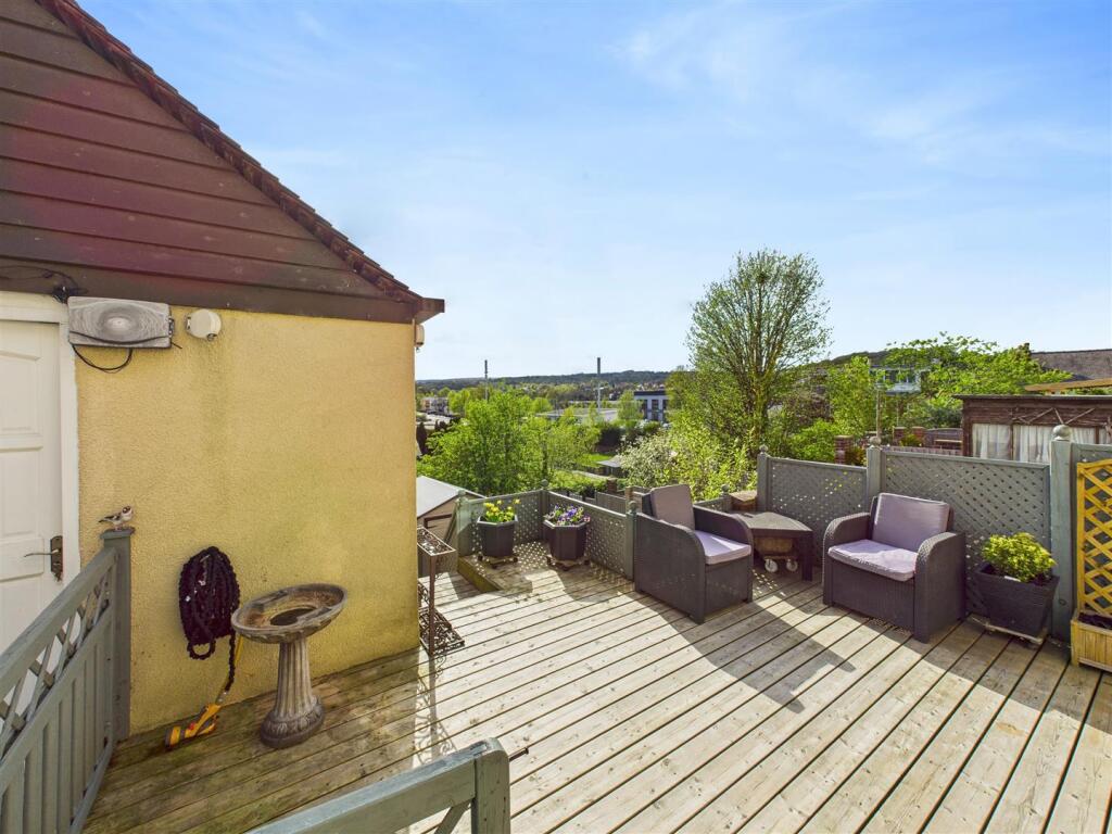 CAM04279G0-PR0093-STILL049 (1).jpg