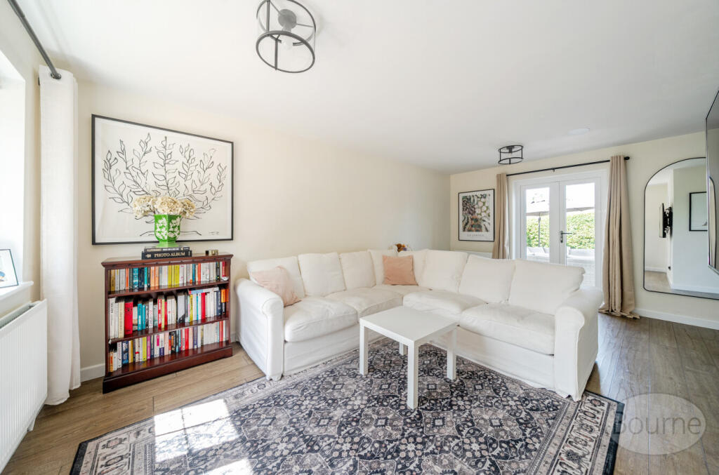 f6d0025b-6e3b-4fe...