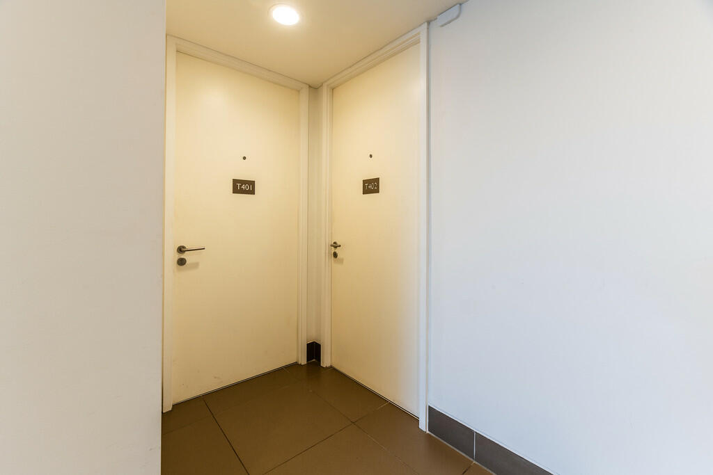 T402 Nottingham O...